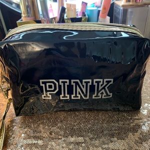 Pink bag which contains 15 pieces of $5 jewelry 😍